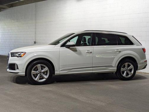 2021 Audi Q7 45 Premium