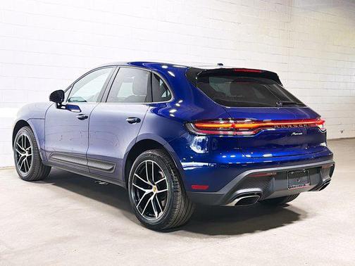 2025 Porsche Macan 