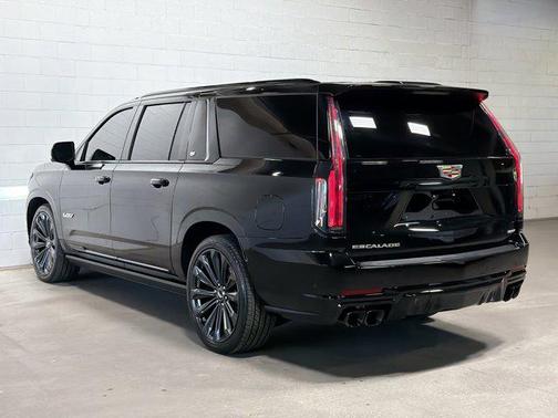 2025 Cadillac Escalade ESV V-Series