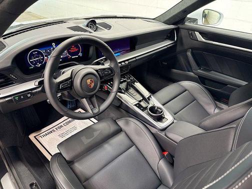 2026 Porsche 911 Carrera