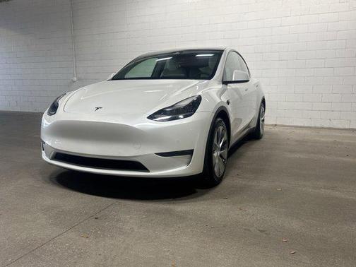 2021 Tesla Model Y Long Range Dual Motor All-Wheel Drive