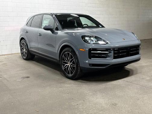Arctic Grey 2026 Porsche Cayenne Cayenne