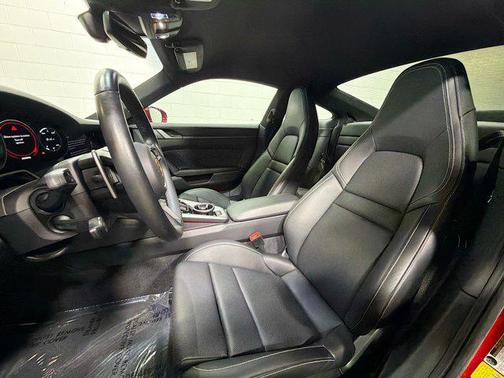 2023 Porsche 911 Carrera