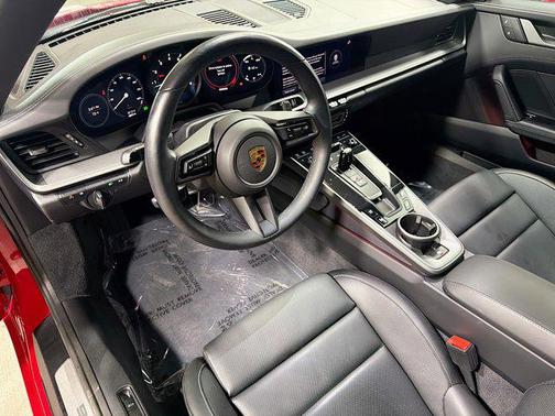 2023 Porsche 911 Carrera