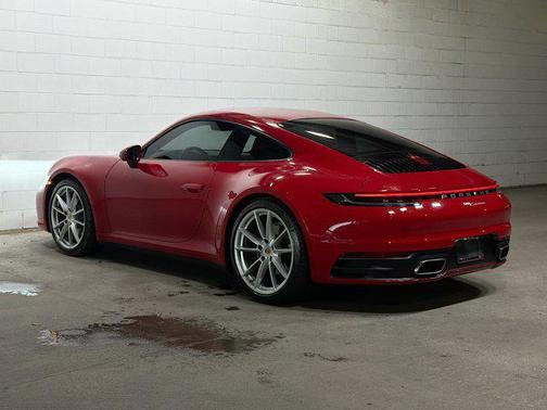 2023 Porsche 911 Carrera
