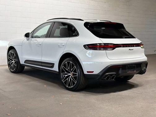 2026 Porsche Macan Macan