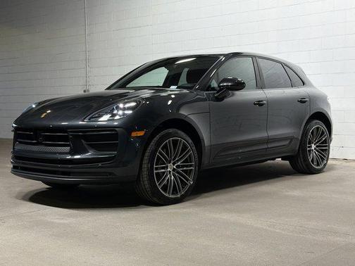 2026 Porsche Macan AWD