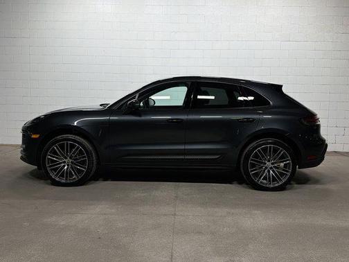 2026 Porsche Macan AWD