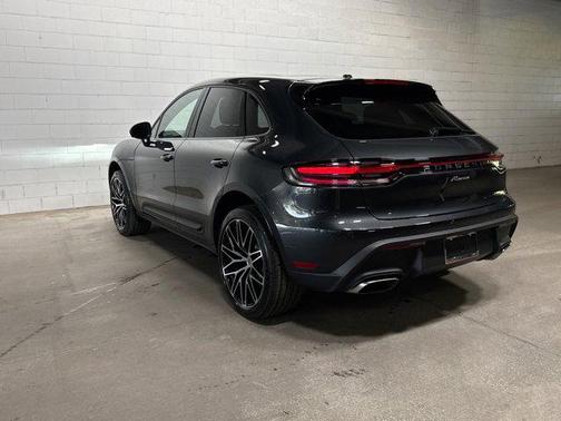 Volcano Grey Metallic 2026 Porsche Macan Macan