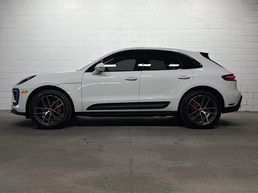 2025 Porsche Macan S