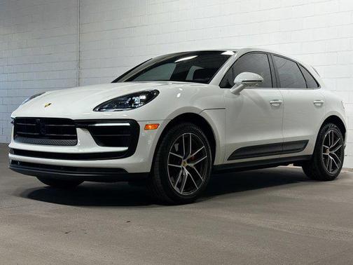 2025 Porsche Macan S
