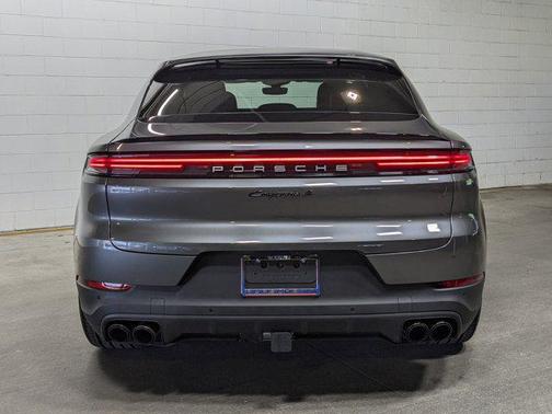 2024 Porsche Cayenne S