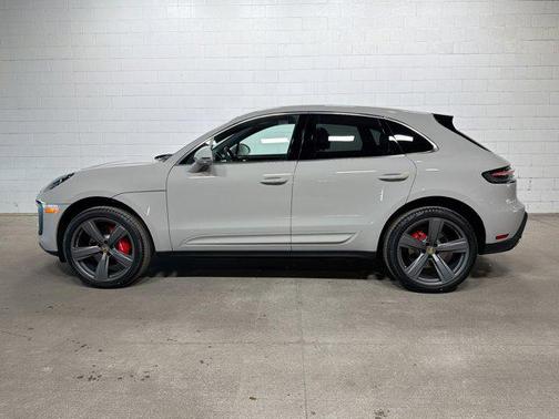 2026 Porsche Macan S