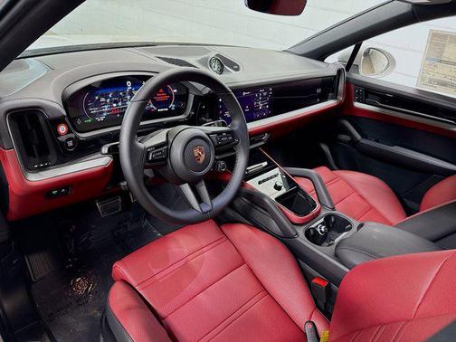 2026 Porsche Cayenne S