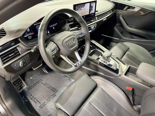 Daytona Gray Pearl Effect 2024 Audi S5 Premium Plus TFSI quattro Tiptronic