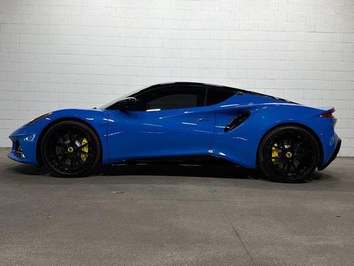 2024 Lotus Emira V6 First Edition