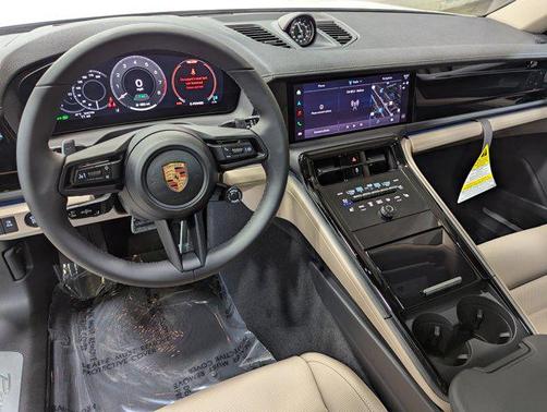 2026 Porsche Panamera 4 E-Hybrid