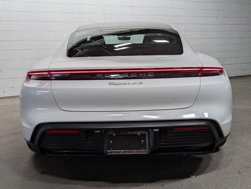 2025 Porsche Taycan 4S