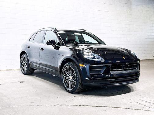 2026 Porsche Macan AWD