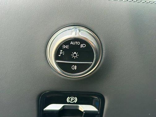 2023 Mercedes-Benz AMG SL 63 Base