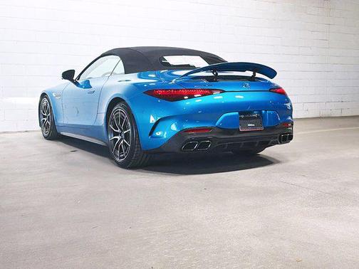 2023 Mercedes-Benz AMG SL 63 Base