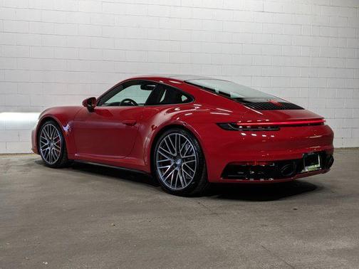 2024 Porsche 911 Carrera S