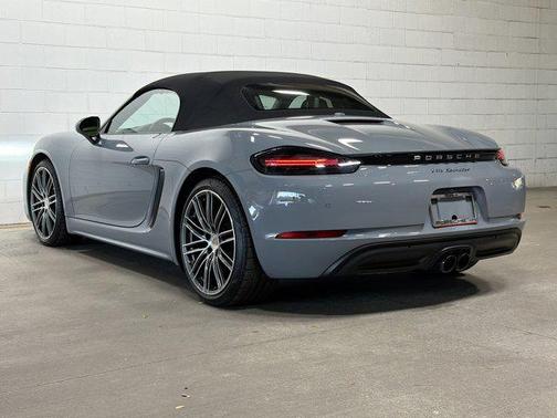 2023 Porsche 718 Boxster 