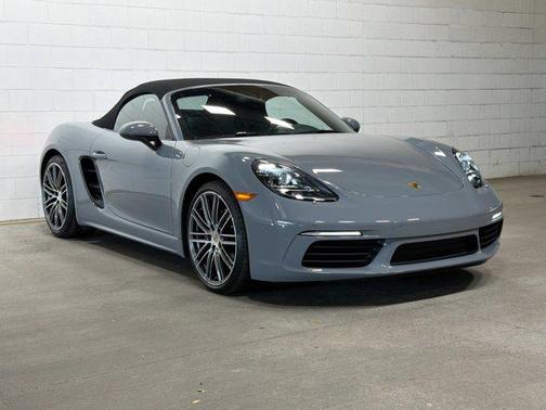 2023 Porsche 718 Boxster 