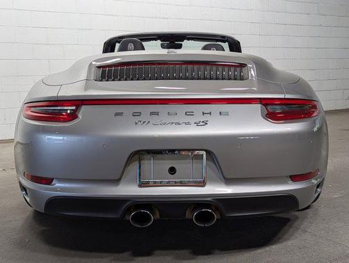 2017 Porsche 911 Carrera 4S Cabriolet