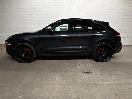 2026 Porsche Macan GTS