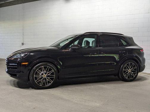 2024 Porsche Cayenne S