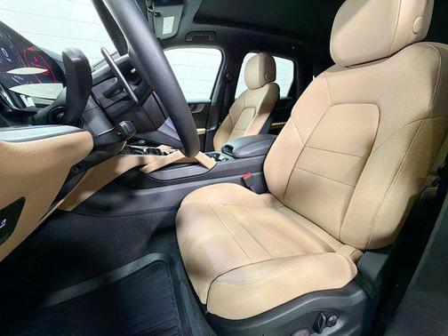 2025 Porsche Cayenne Cayenne