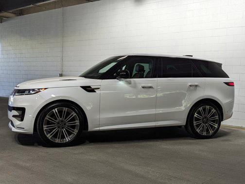 2024 Land Rover Range Rover Sport SE