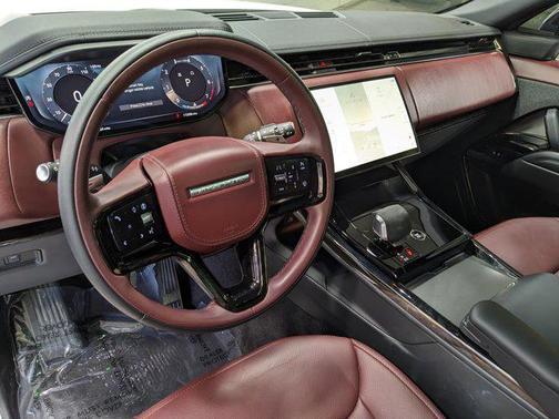 2024 Land Rover Range Rover Sport SE