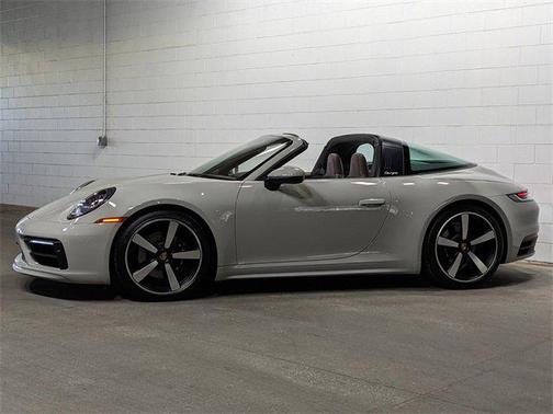 2024 Porsche 911 Targa 4S