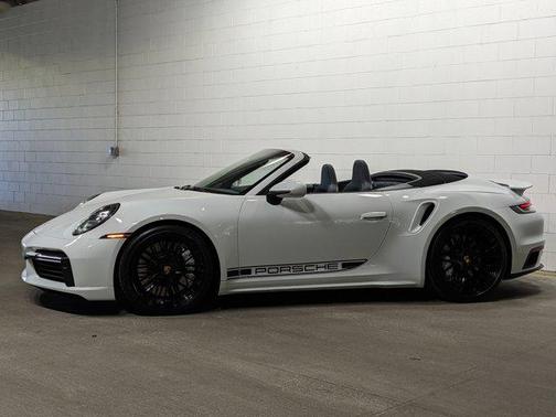 2021 Porsche 911 Turbo