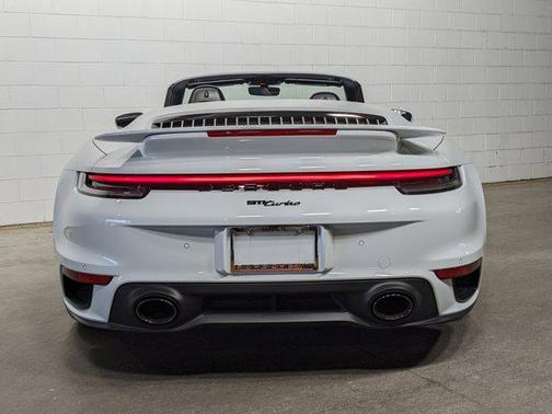 2021 Porsche 911 Turbo