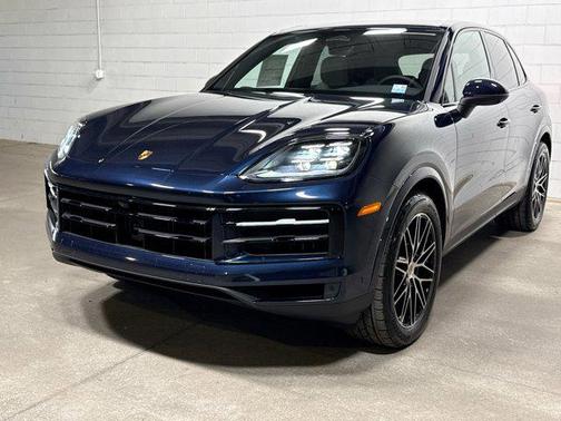 Algarve Blue Metallic 2026 Porsche Cayenne S