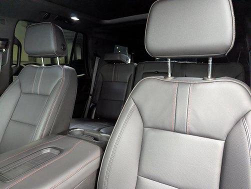 2024 Chevrolet Tahoe 2WD RST