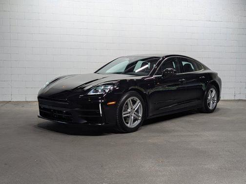 2025 Porsche Panamera 