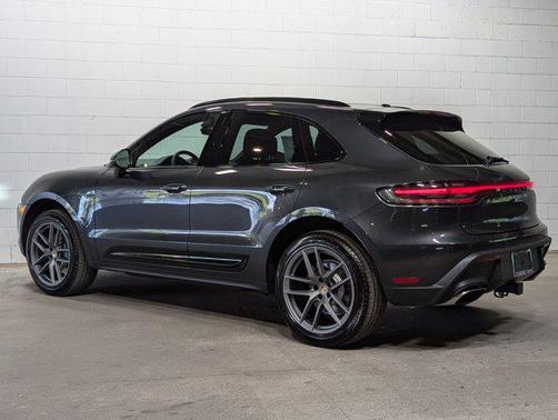 2026 Porsche Macan AWD
