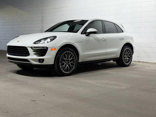 2017 Porsche Macan S