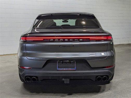 2024 Porsche Cayenne S