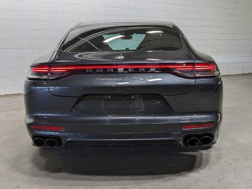 2023 Porsche Panamera Turbo S