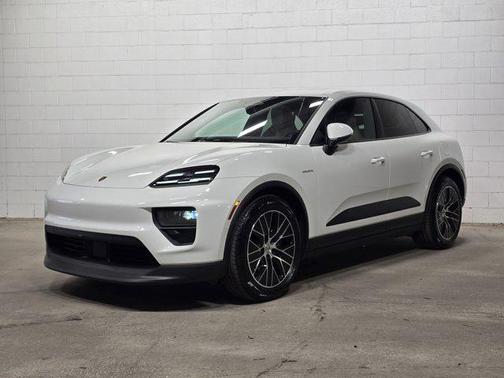 2025 Porsche Macan Electric