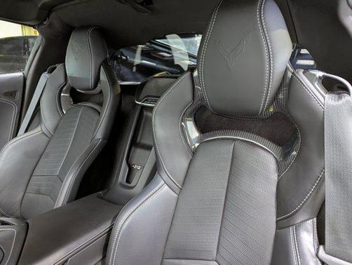 2024 Chevrolet Corvette Stingray w/2LT
