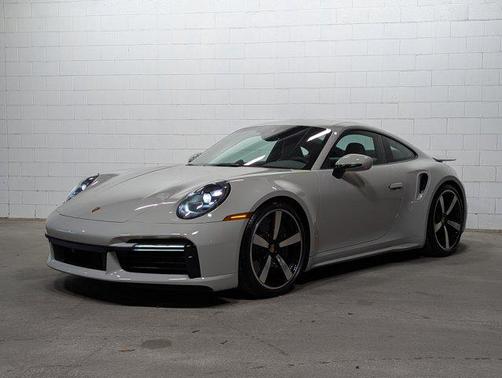 2024 Porsche 911 Carrera