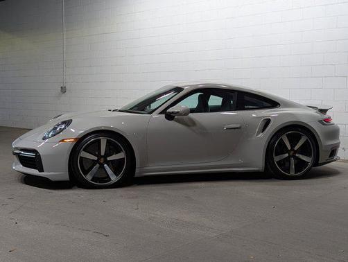 2024 Porsche 911 Carrera