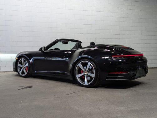 2020 Porsche 911 Carrera 4S Cabriolet