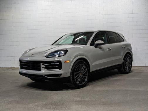 2025 Porsche Cayenne AWD
